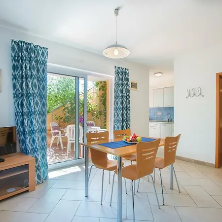 Apartment Alexandra 4